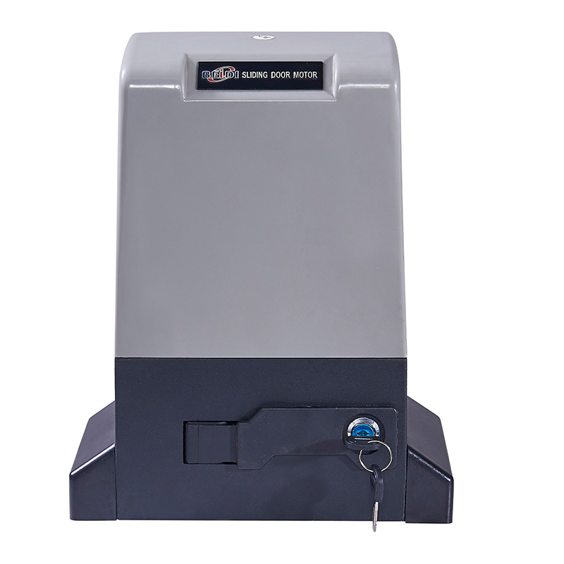 Smooth sliding gate opener